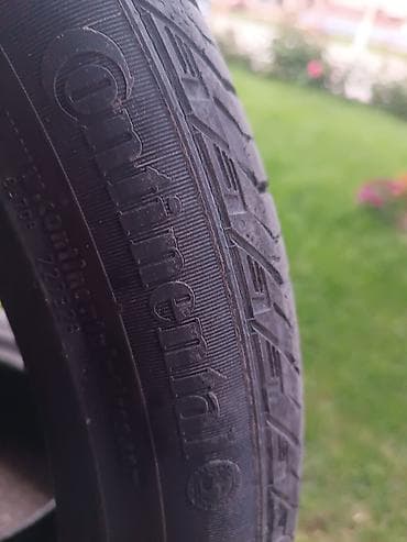 tekeler: İşlənmiş Şin Continental 275 / 40 / R 22 — 3