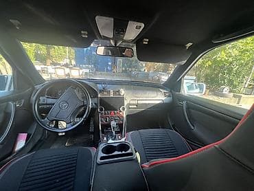 mercedes şit: Mercedes-Benz C-Class: 1.8 l | 1998 il Sedan — 6