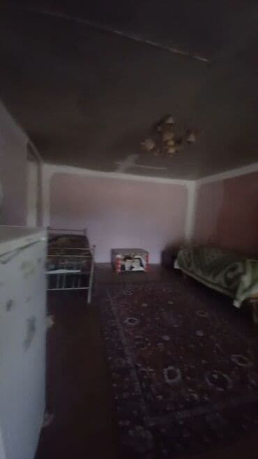 navastroykada satilan evler: 4 otaqlı, 3000 kv. m, Orta təmir — 7