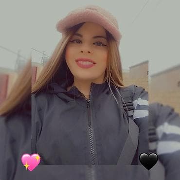 satış məsləhətçisi vakansiya: Satış məsləhətçisi, Qadın, 28 yaş, 5 ildən artıq təcrübə, Dəftərxana malları — 2