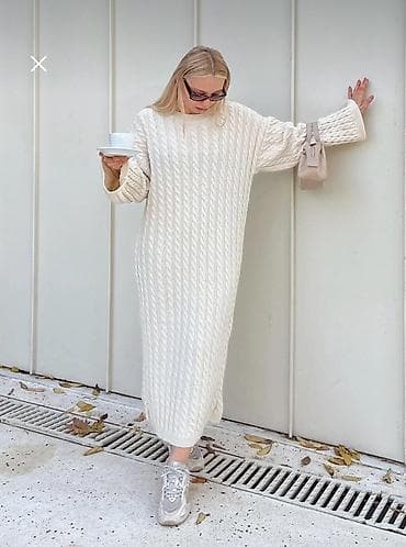 ağ donlar: Qadınlar üçün trikotaj toxunuşlu uzun geyim don - Rəng: süd ağ - — 1