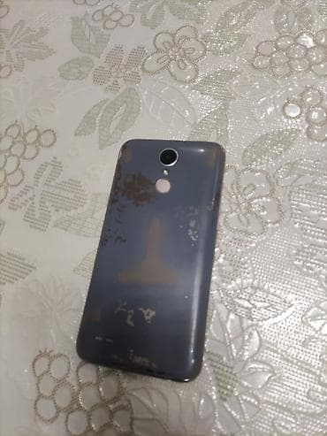 vivo telefon: LG K10 2017, 16 GB, rəng - Qızılı, Qırıq — 5