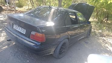 oyuncaq bmw: BMW 3 series: 1.6 l | 1991 il Sedan — 1