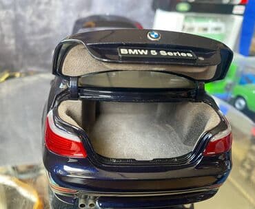 metbex tavan modelleri: Коллекционная модель BMW 545i E60 dark blue 2008 KYOSHO Scale 1:18 — 17