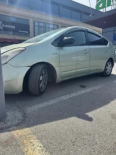 Toyota Prius: 1.5 l | 2007 il Hetçbek lalafo.az -da Toyota Prius: 1.5 l | 2007 il Hetçbek