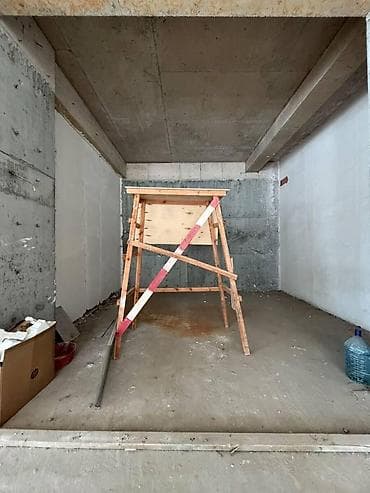 kiraye gence: İcarəyə verilir obyekt 985 m², Ağ şəhər q. Daha 7 şəklə bax Agentlik — 4