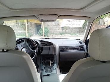 bmw 320 coupe: BMW 3 series: 1.8 l | 1995 il Sedan — 6