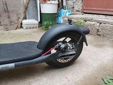su skuter satisi: ​Salam.Navee V40 Pro elektrik samokatını ​Samokatın korpusu — 6