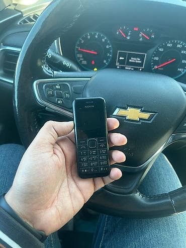 Nokia rəng - Qara, Düyməli