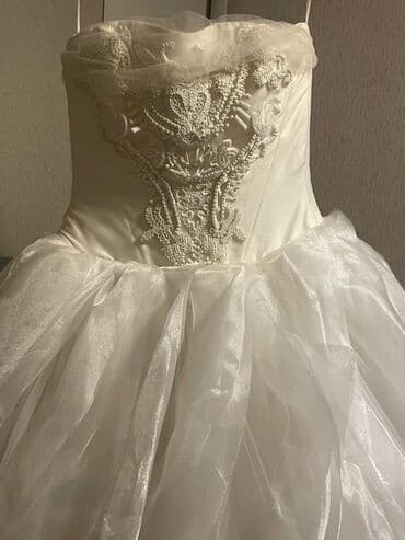 Digər qadın geyimləri: Gəlinlik - 100 Azn — 1