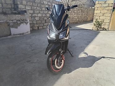 su ceken masin: Freedom Jet 49 skuter - Rəng: qara, idman üslublu kuzov və — 1