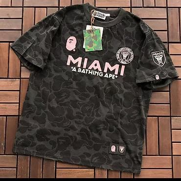 BAPE x Miami temalı unisex t‑shirt kolleksiyası - Dizayn: Ön hissədə — 3
