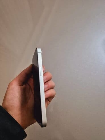 iphone 13 mini irşad: IPhone 13, Ağ — 4