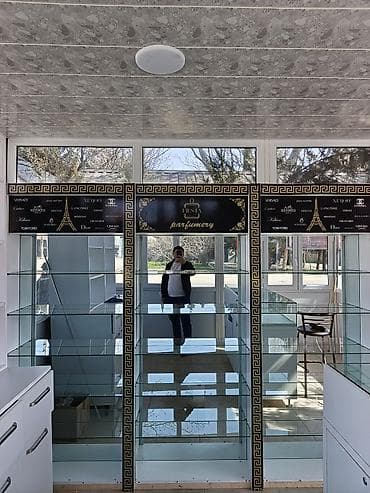 kreditle taxta satisi: Şüşə, Zəmanətsiz, Kredit yoxdur, Ünvandan götürmə — 1