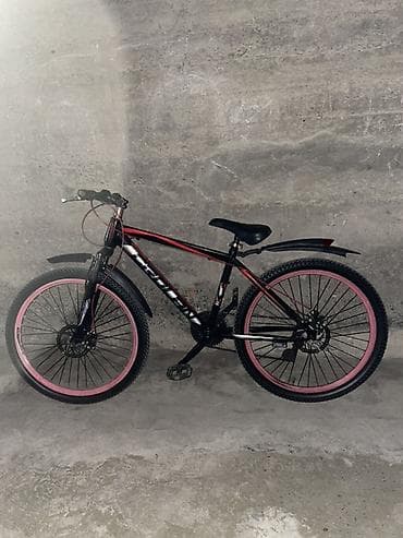 Velosiped – dağ/şəhər tipli, 26" təkər ölçüsü - Rəng: qara-qırmızı