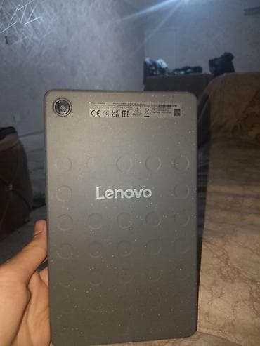 hama supreme 20hd: Lenovo planşet - Marka/model: Lenovo (8–9 düym sinfi, arxa qapaqda — 1