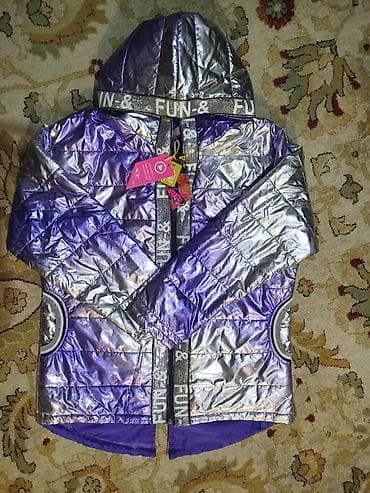 godekce: Kapüşonlu gödəkcəsi mağaza bağlanıb deyə ucuz qiymətə satılır - — 1