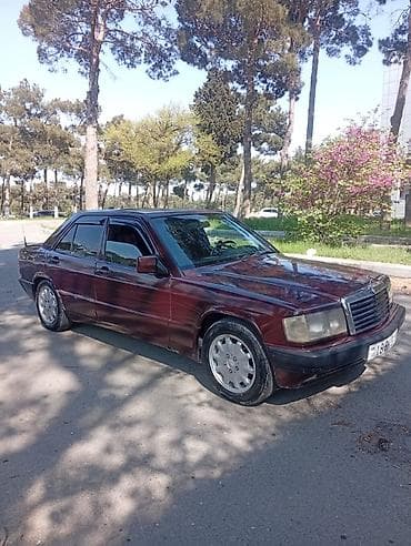 senedsiz masin: Mercedes-Benz 190 (W201): 1.8 l | 1992 il Sedan — 2