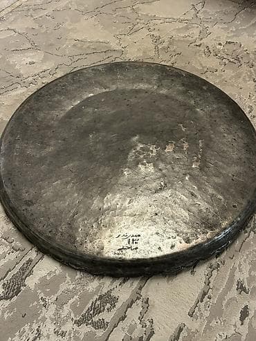 i̇ran peci islenmis: Misgərlik işi ilə hazırlanmış döymə metal sini/tray - Material: əl — 5