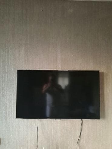 korpus hp: Divar asılqanlı düz ekran televizor - Təxminən 40–50 düym diaqonal — 1