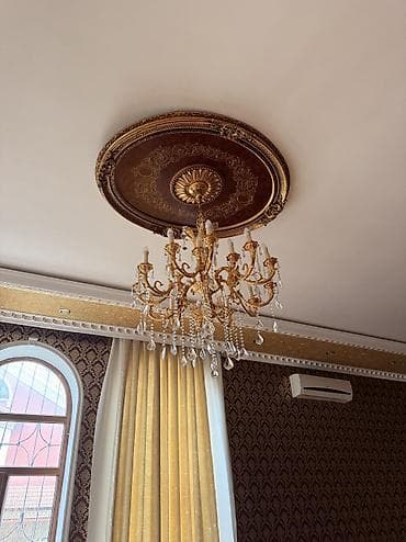 Daşınmaz əmlak: Altıqları ıle bırge altlıq 1.50, ozu 1 m 500 manat Klassik üslubda — 2