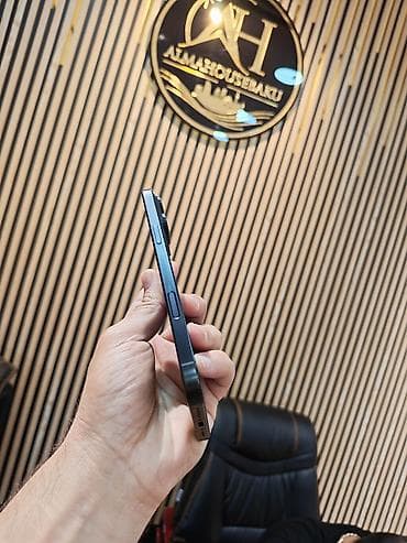 apple watch ultra 1: IPhone 16 Pro Max, 256 GB, Black Titanium, Zəmanət, Simsiz şarj, Face ID — 4