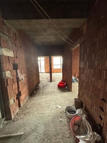 ağ şeher evler: Qaraçuxur qəs., 2 otaqlı, Yeni tikili, 72 kv. m — 6