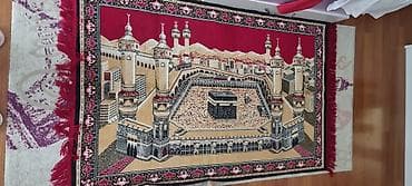 Məkkə Məscidül-Həram və Kəbə təsvirli namaz xalçası böyükdür -