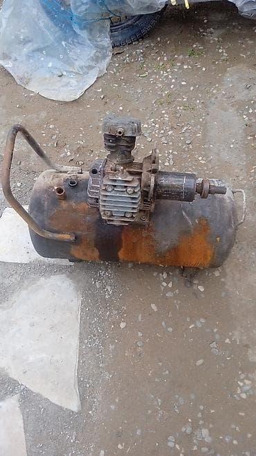 Mexaniki əl alətləri: 50 l, İşlənmiş — 2