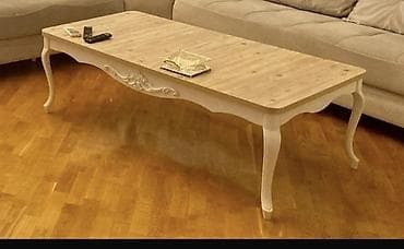 Мебель: Qonaq otağı üçün klassik üslubda mebel dəsti Tərkibi: - İki ədəd — 4