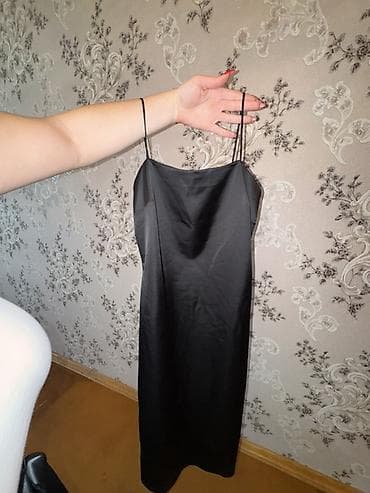 Qara satən slip don xs olcu 1defe toya geyinilib derziye tikdirmisem