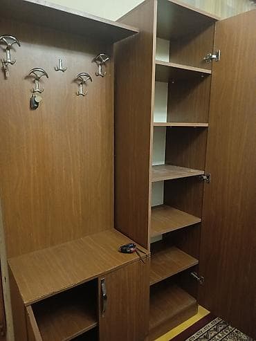 kiçik dolab: 3 qapılı, Qəhvəyi, Digər material, Açılan, Düz dolab — 3