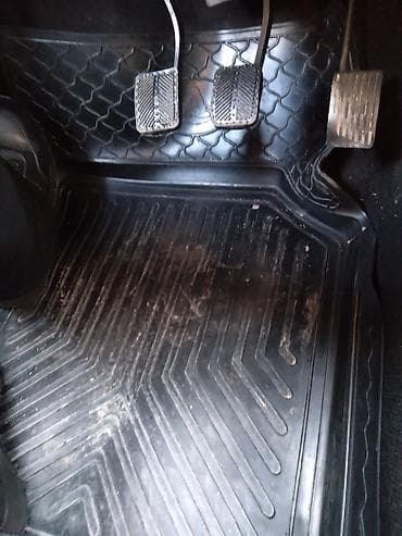 Şin və təkərlər: Avtomobil üçün ayaqaltı, İşlənmiş, Rezin, 2107, Rayonlara çatdırılma — 1