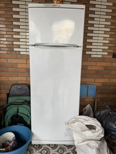 xaladennik matoru: 2 qapılı Stinol Soyuducu Satılır, rəng - Ağ — 1