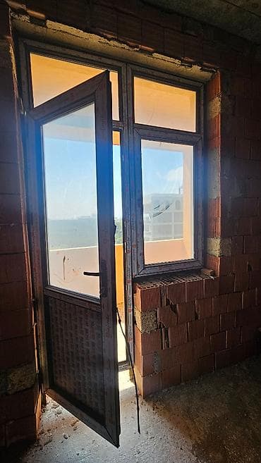 TƏCİLİ . Tam deal vəziyyətdə plastik aynabənd satılır. Tünd