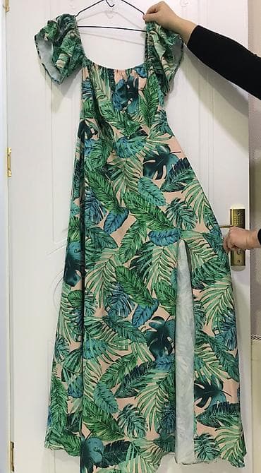 Serin Yay donudur 1 defe geyinilib 20 azn son qiymet. S,m,l razmerlere