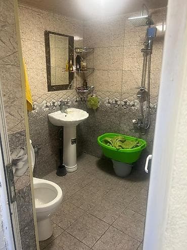 Satılır 2otaq bir zal - 2 ayrı yataq/yaşayış otağı; işıqlı və geniş