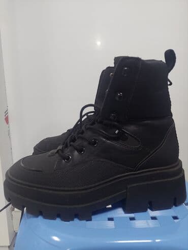 charles keith az: ZARA qadın botları - Rəng: qara - Ölçü: 36 (altlıqda qeyd olunub) - — 1