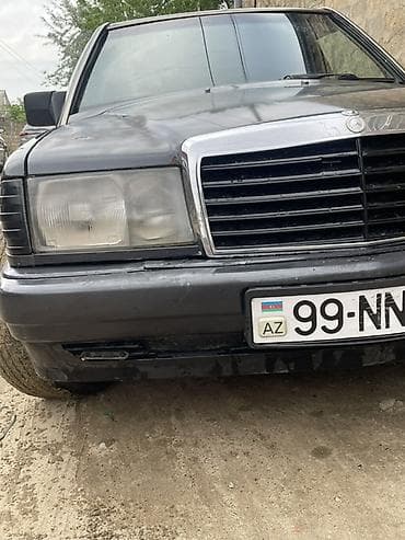 kreditlə mersedes: Karobka 5 mator 2.0 coxx ideall veziyyetdedi otur sür maşındı tık ses — 2