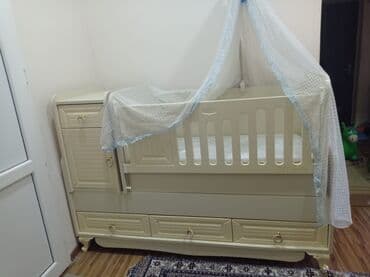 ucuz tul: Oğlan və qız üçün, İşlənmiş, Beşik, Matras ilə, Yellənmə mexanizm ilə — 1