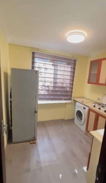 xacmaz obyekt: Obyekt icarəyə verilir. 1-ci mərtəbə 30 kvm, zirzəmi 25 kvm və 30 kvm — 7