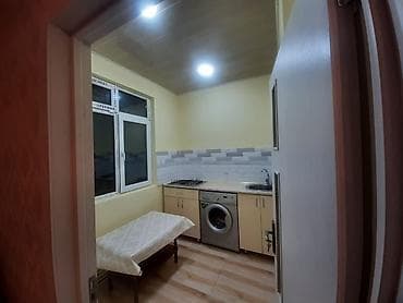 kiraye evler gence: 1 otaqlı mənzil – mətbəx və sanitar qovşaqla - Plan: 1 otaq, dəhliz — 9