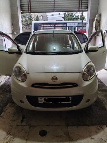 2107 oturacaqlar: Nissan March: 1.2 l | 2012 il Hetçbek — 1