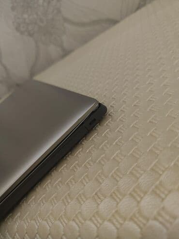 Digər noutbuklar və netbuklar: Lenovo 15.6 ", AMD A6, 512 GB — 5