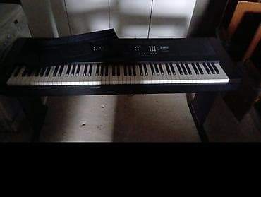 fl studio full: Piano sintezator 200 manat yaxşi vəziyyətdə — 1