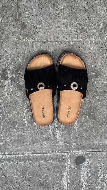 melek sep: Nivelli qadın şlapesi – zərif və rahat - Model: slip-on şlape - Rəng — 1