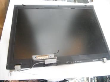 notebook ehtiyat hisseleri: Lenovo Think Pad T60 ve T61 ekrani — 1