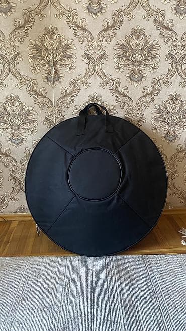 Klavişli alətlər: Handpan 12 notludur. Vəziyyəti idealdır, çox az və yalnız evdə — 4