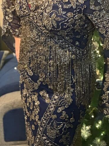 Cinslər: Ziyafət donu, Maksi, L — 4