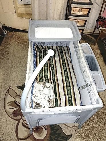 Salam uşaq üçün beşik yaxşi vəziyyətdədir sadəcə içinin matrası yoxdu